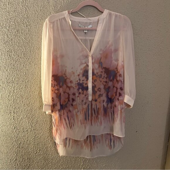 Lauren Conrad NWT Women's Floral Watercolor Sheer Lightweight Hi Low Blouse Sz L - Picture 1 of 10